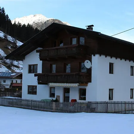 Apartment Haus Gabi *